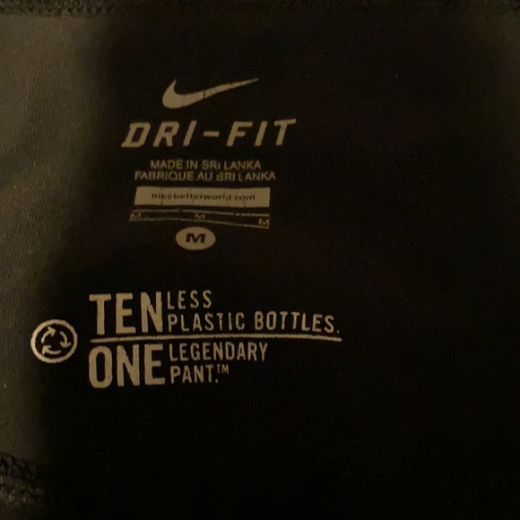 Nike size medium DRI/FIT exercise pants - Picture 3 of 7